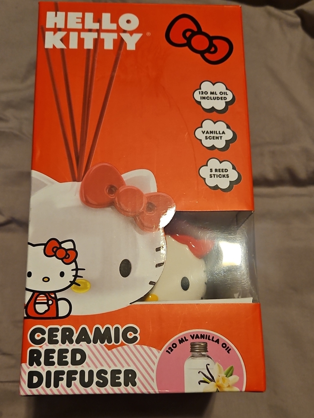 Hello Kitty Ceramic Reed Diffuser with Red Bow